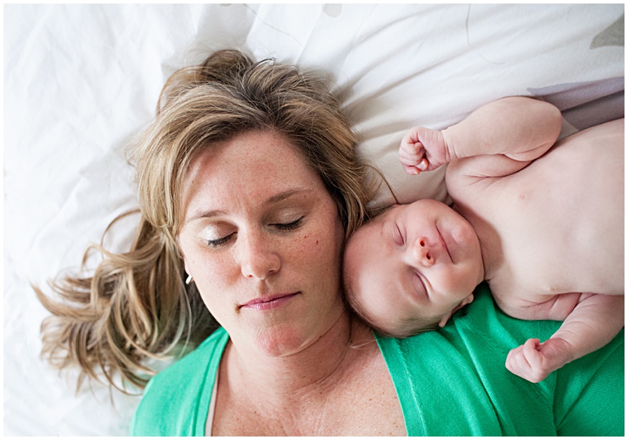 mom and newborn baby girl