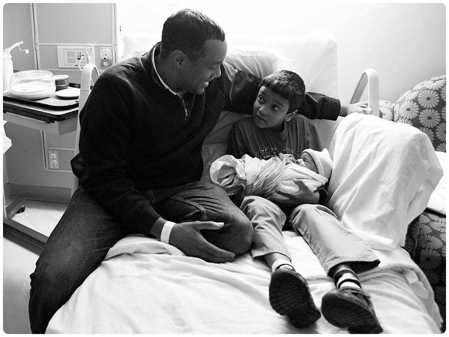hospital newborn photography fair oaks hospital fairfax virginia
